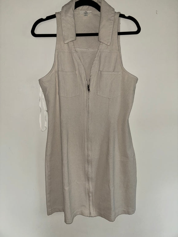 Zip Front Sporty dress from Vici - Size Large
