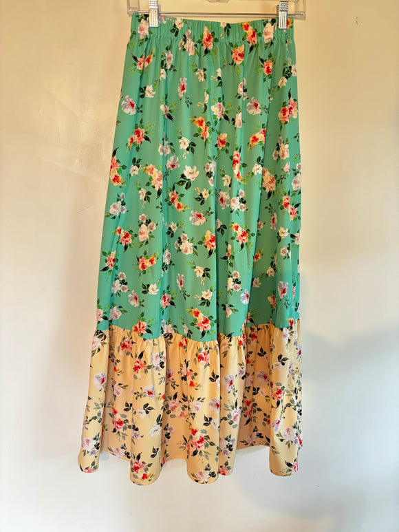 Shein Floral Maxi skirt size small