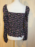 Francesca’s Floral Fitted top - small
